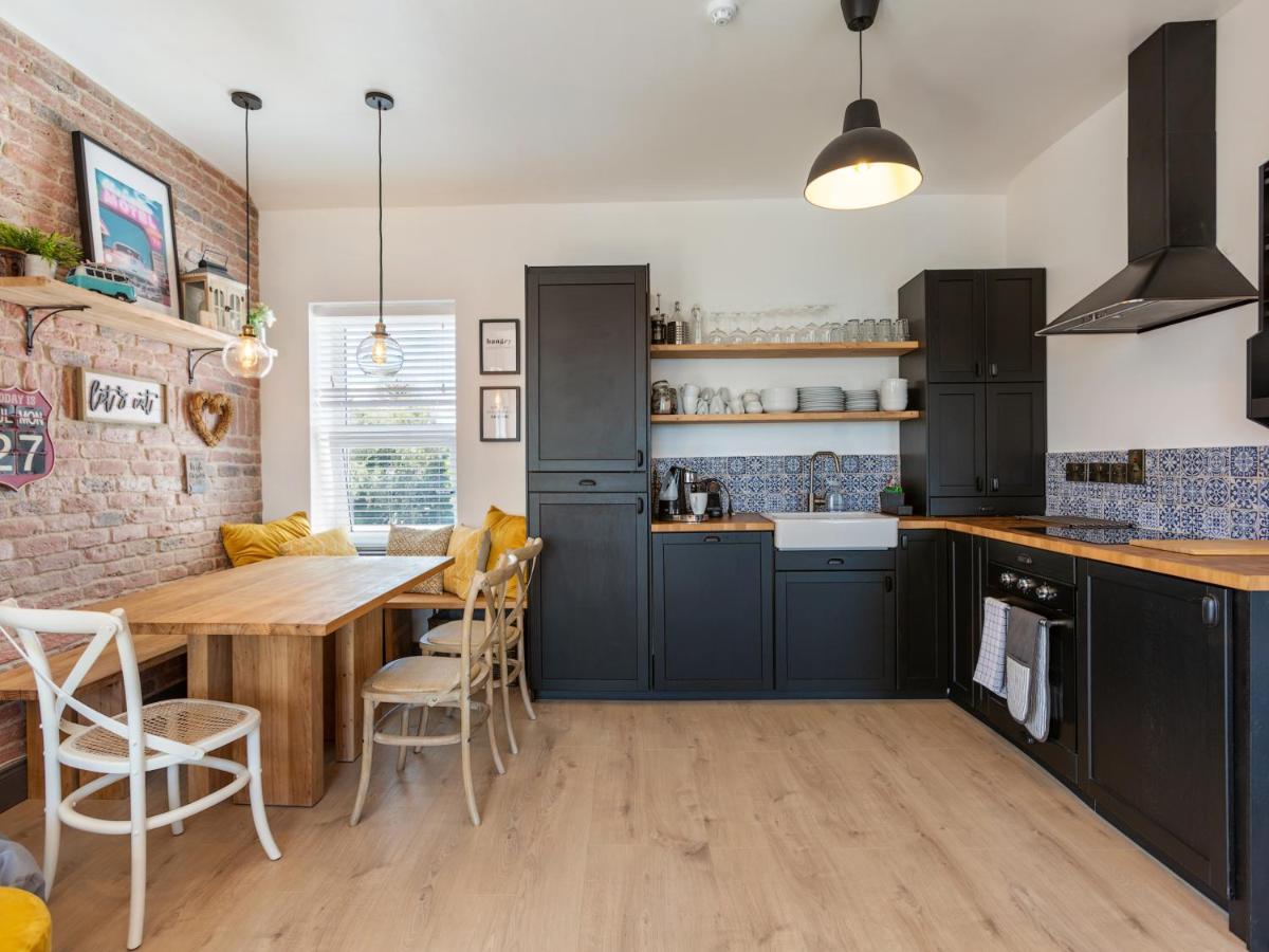 Macs Townhouse Dungarvan Dungarvan  Exteriör bild