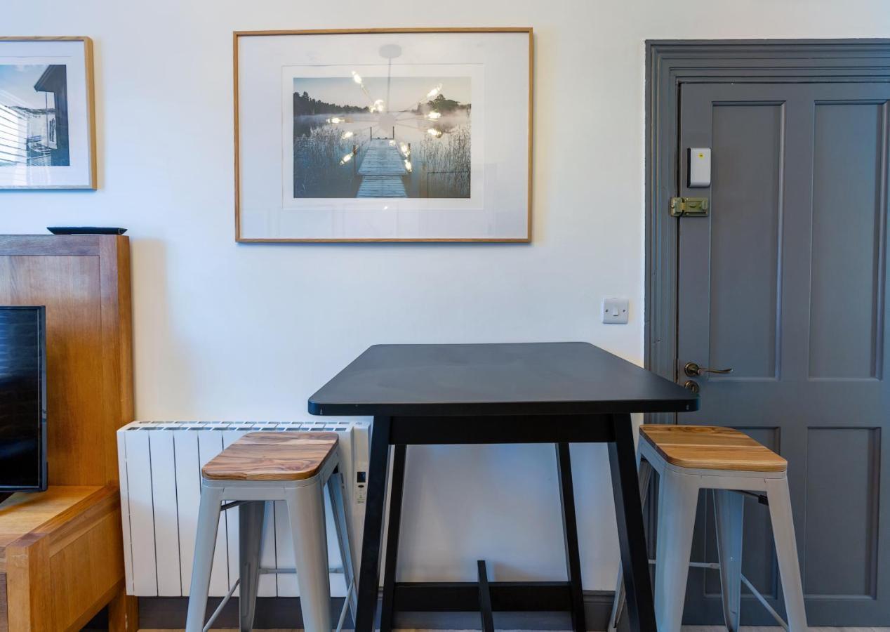 Macs Townhouse Dungarvan Dungarvan  Exteriör bild