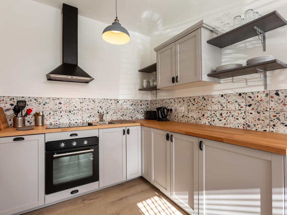 Macs Townhouse Dungarvan Dungarvan  Exteriör bild